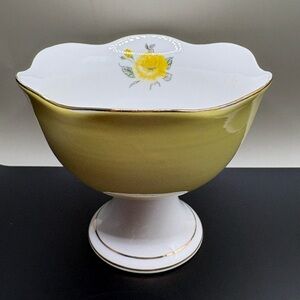 Elegant Yellow and White Floral Pedestal Bowl Set